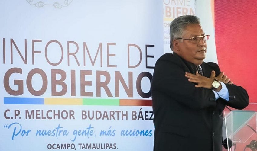 “1 Informe de Gobierno, Contador Publicó Melchor Budarth Báez”.
